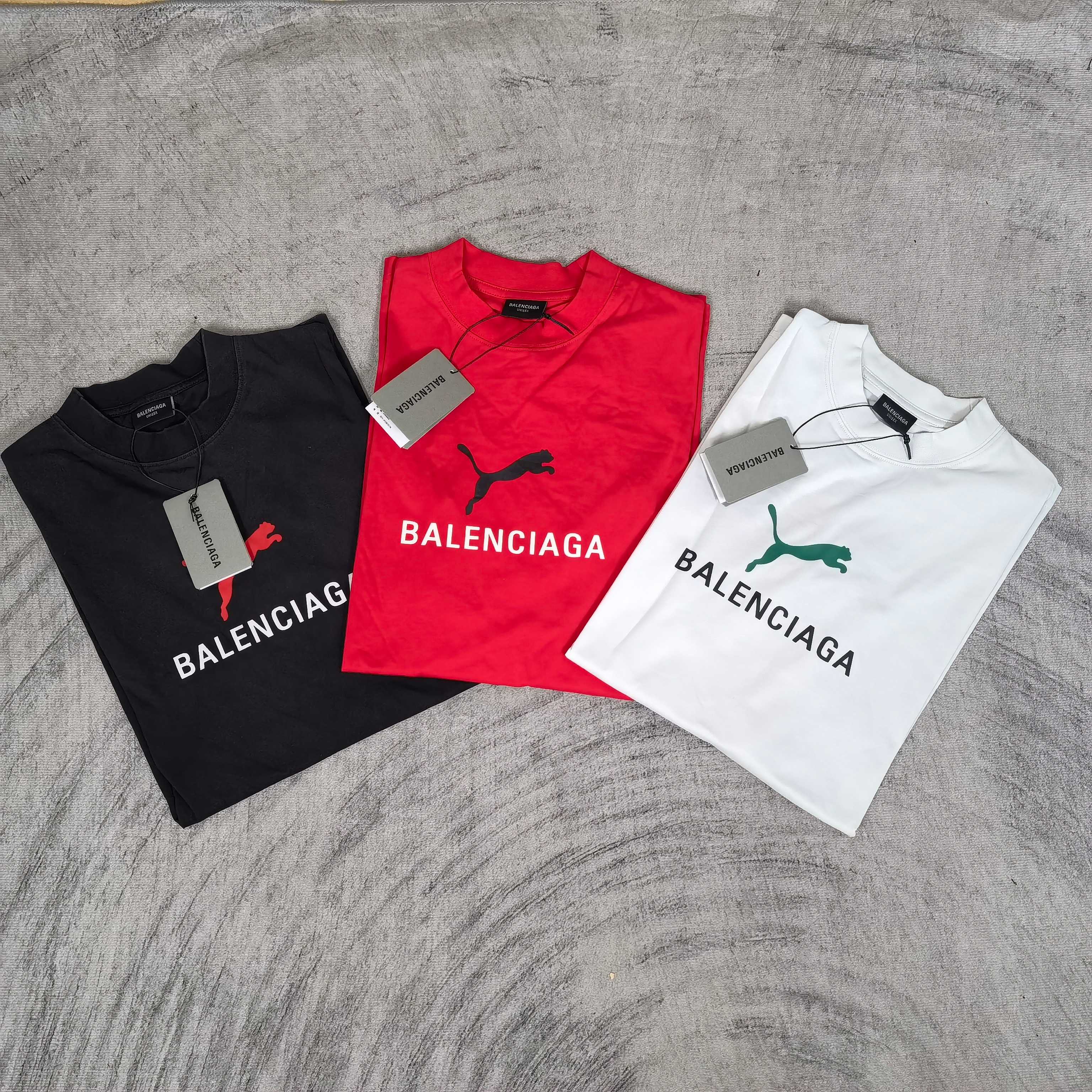 LuxluxHouse Best Quality Clothes Balenciaga T-shirt