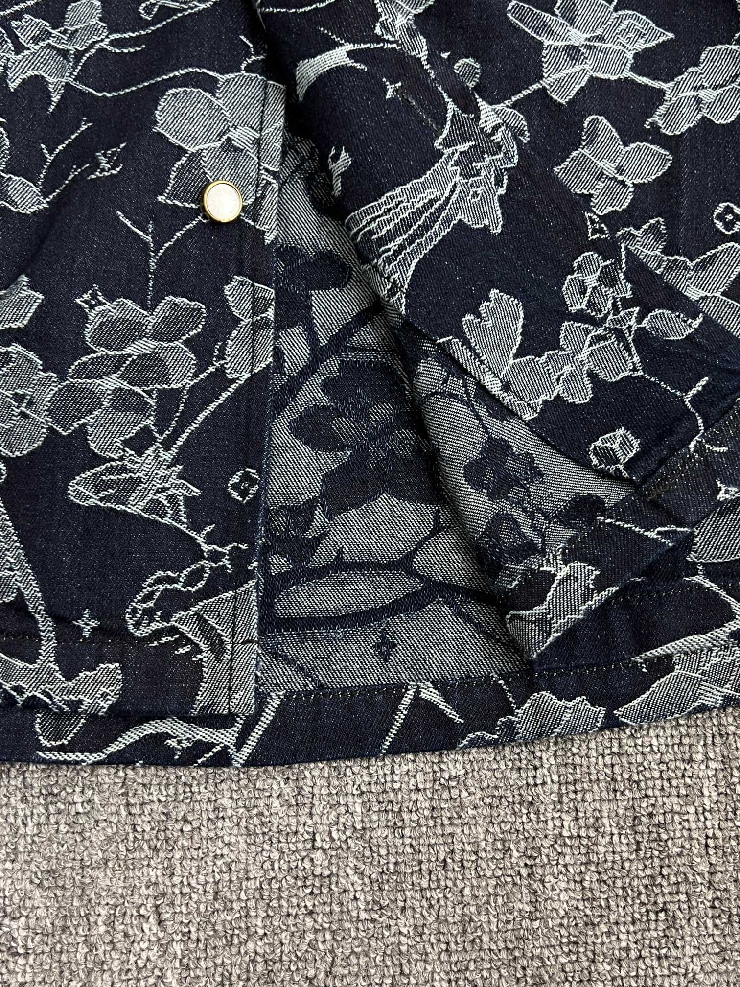 LuxluxHouse Best Quality Clothes Shirts&Polo Louis Vuitton