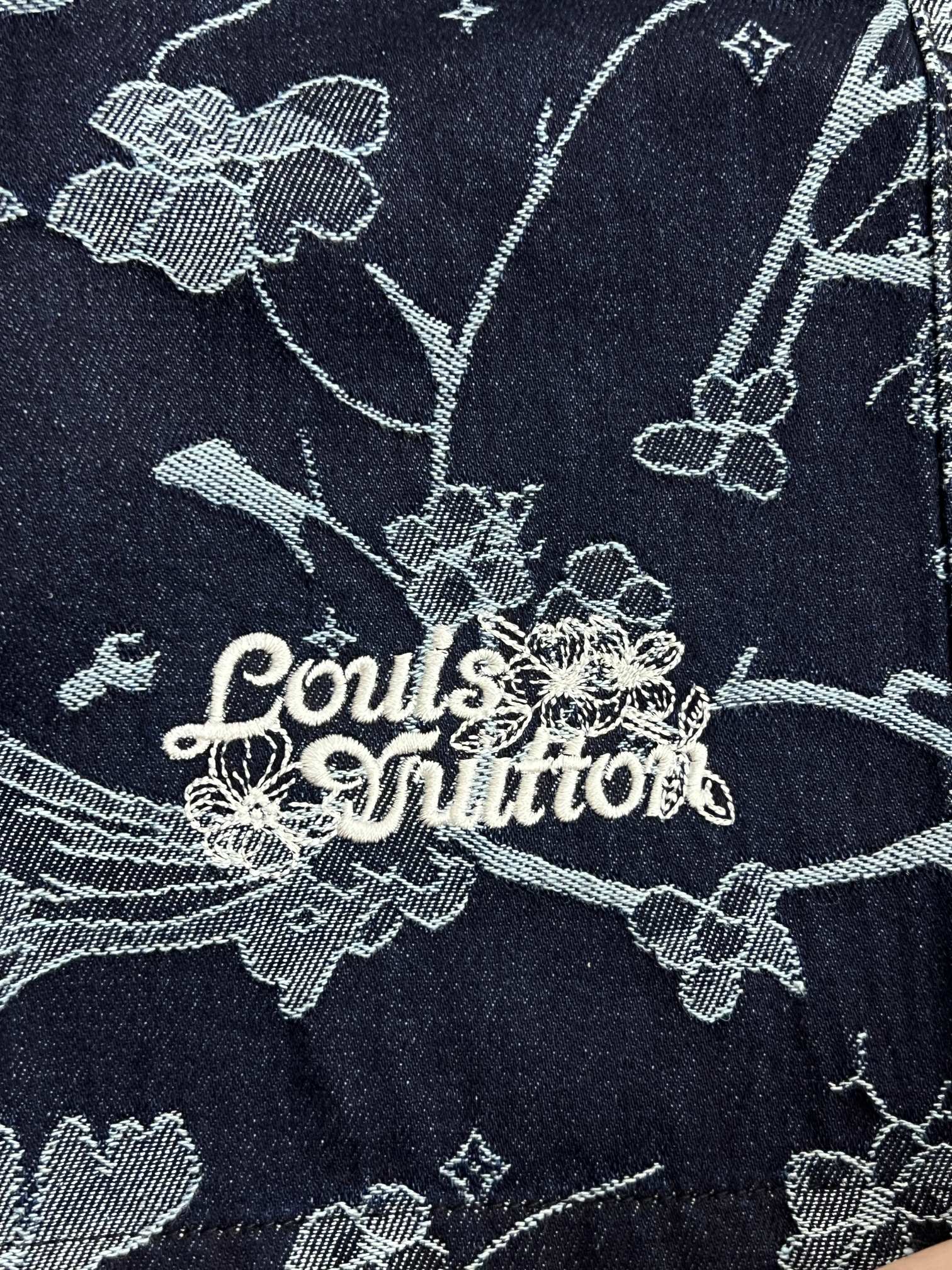 LuxluxHouse Best Quality Clothes Shirts&Polo Louis Vuitton