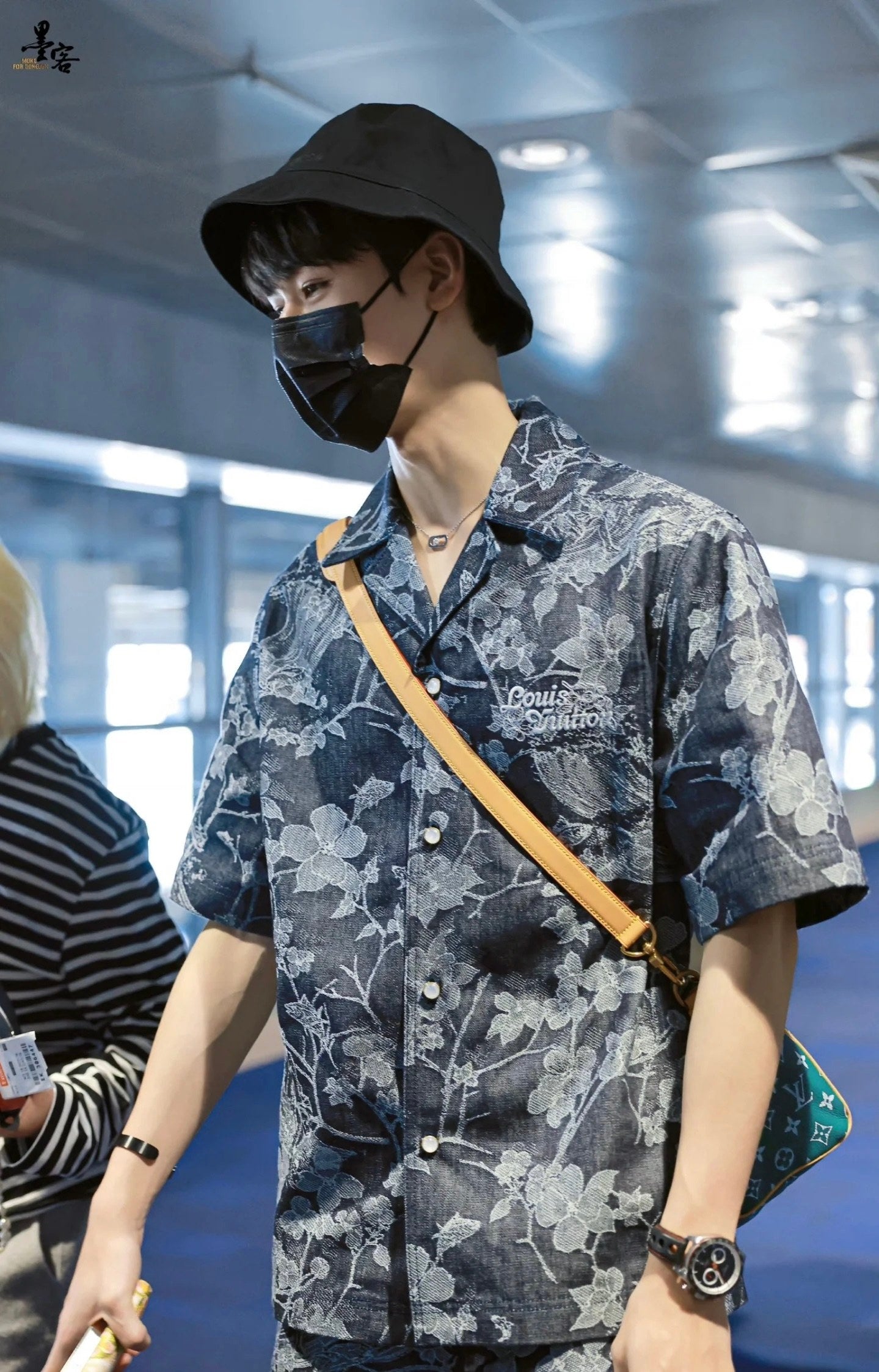 LuxluxHouse Best Quality Clothes Shirts&Polo Louis Vuitton