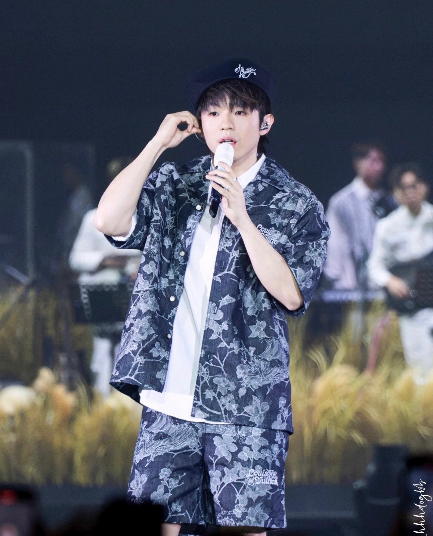 LuxluxHouse Best Quality Clothes Shirts&Polo Louis Vuitton