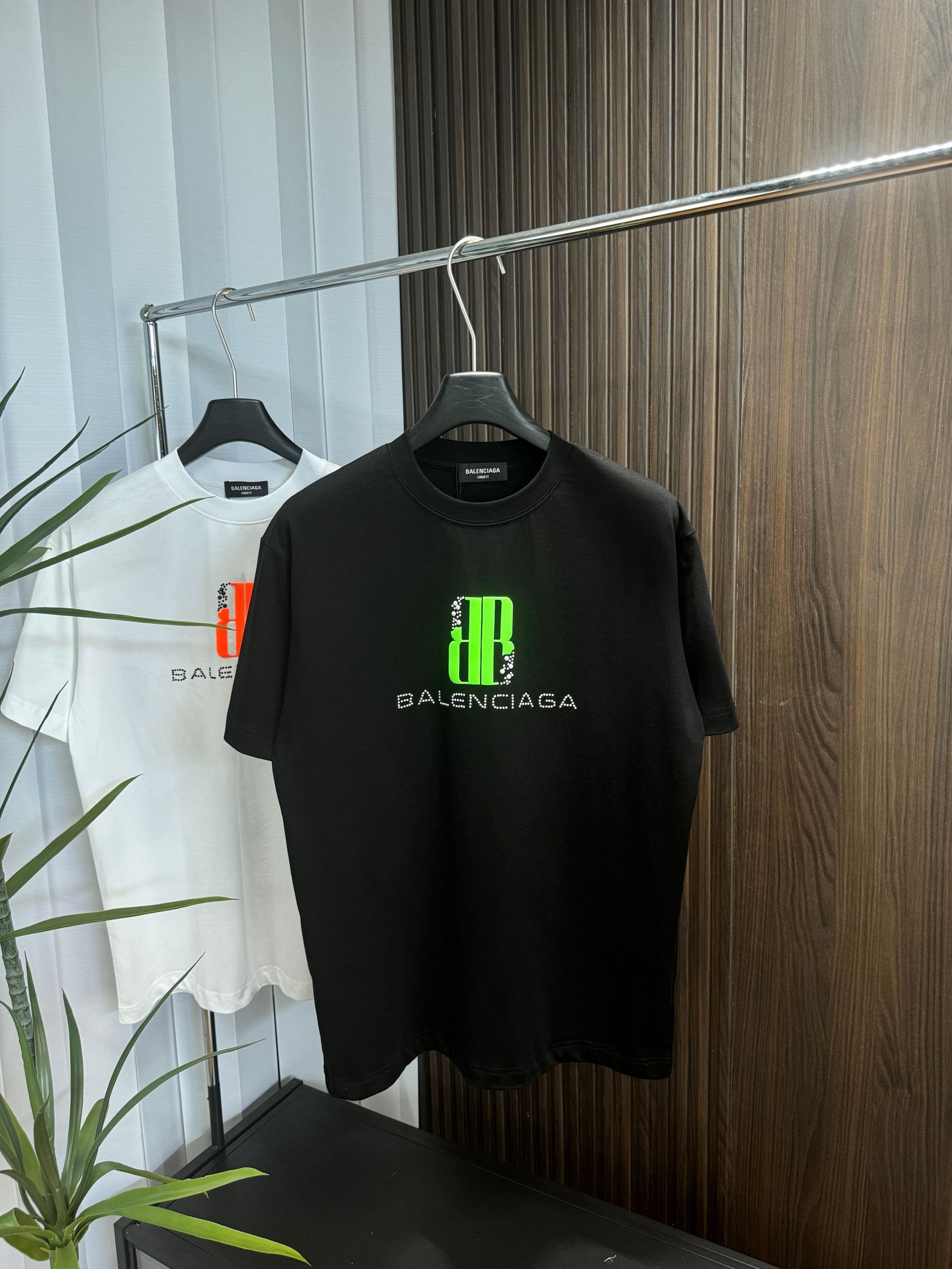 LuxluxHouse Best Quality Clothes Balenciaga T-shirt