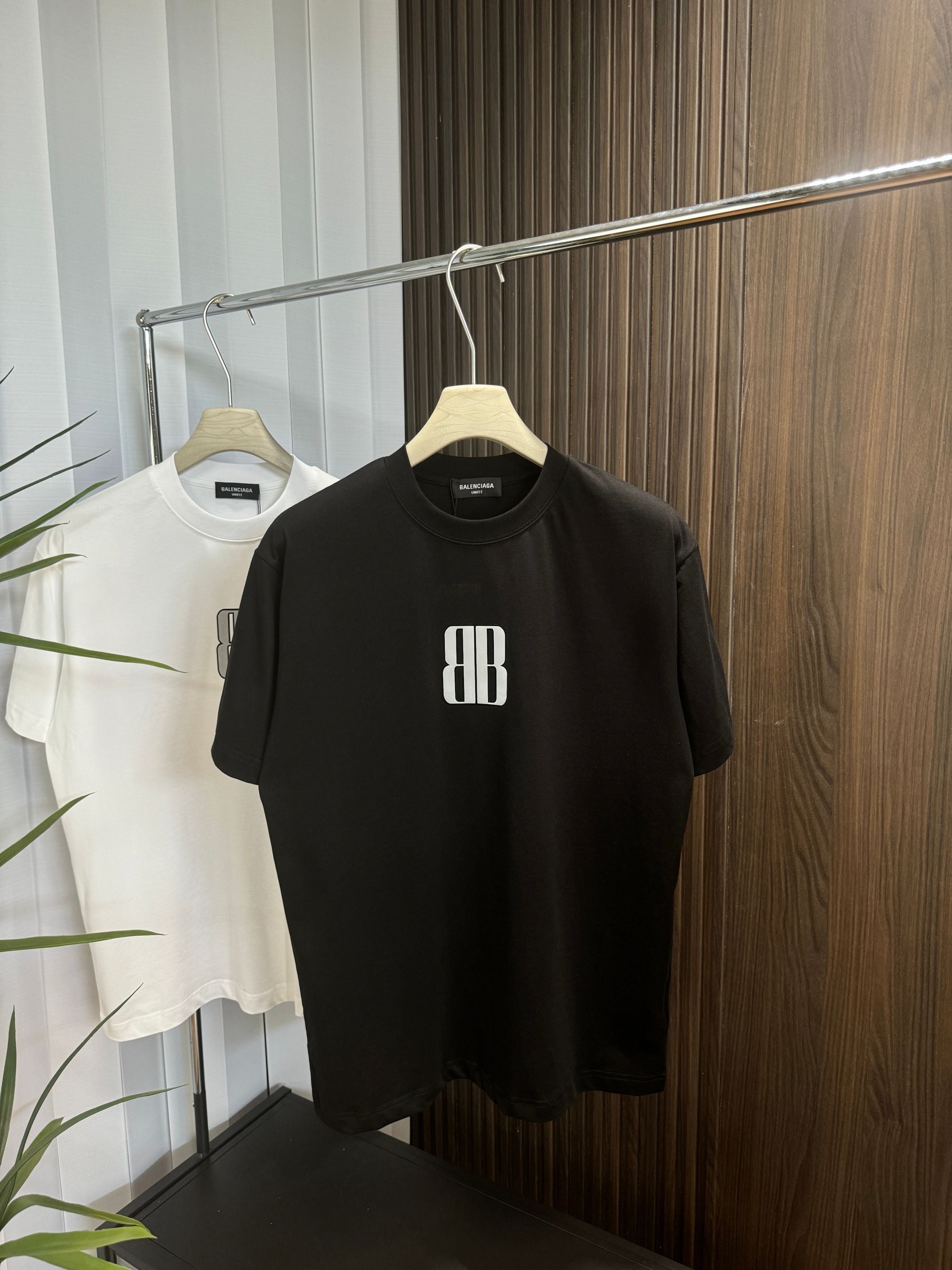 LuxluxHouse Best Quality Clothes Balenciaga T-shirt