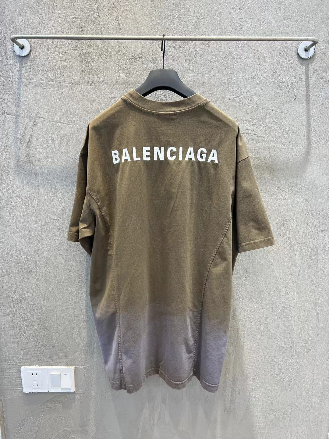 LuxluxHouse Best Quality Clothes Balenciaga T-shirt