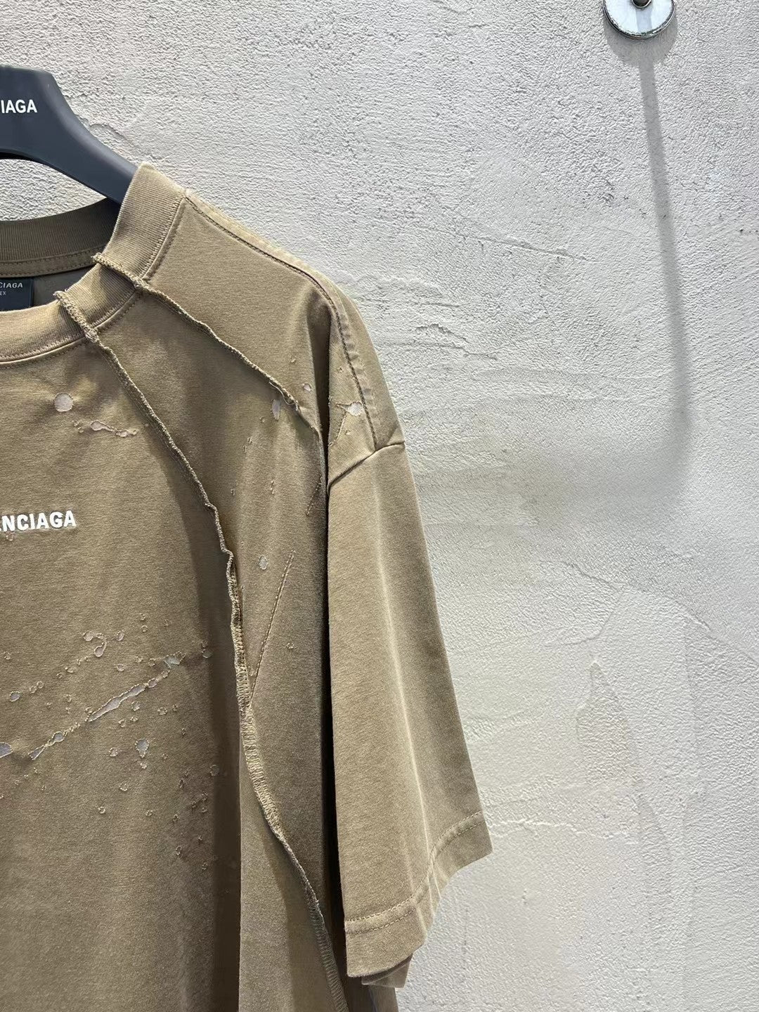 LuxluxHouse Best Quality Clothes Balenciaga T-shirt