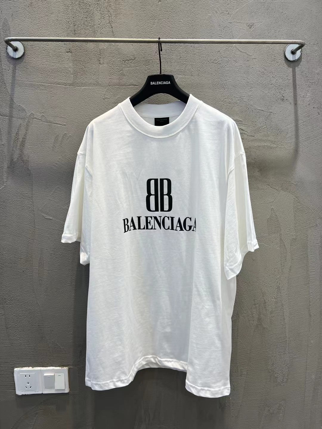 LuxluxHouse Best Quality Clothes Balenciaga T-shirt
