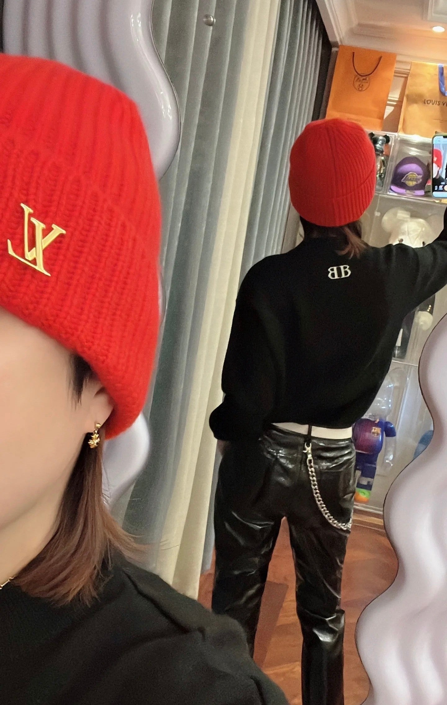 LuxluxHouse Best Quality Clothes Balenciaga Hoodie & Sweater