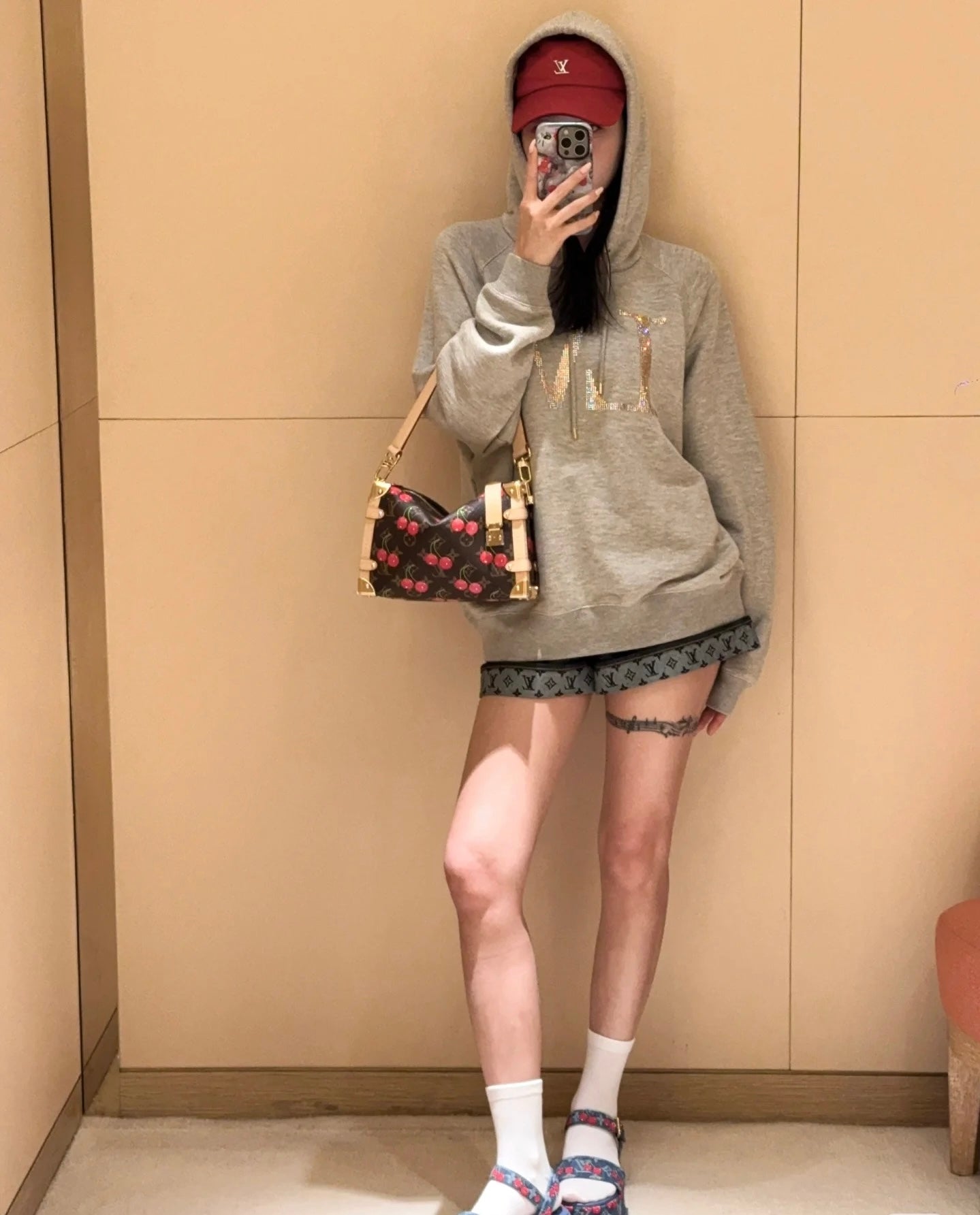 LuxluxHouse Best Quality Clothes Hoodie & Sweater Louis Vuitton