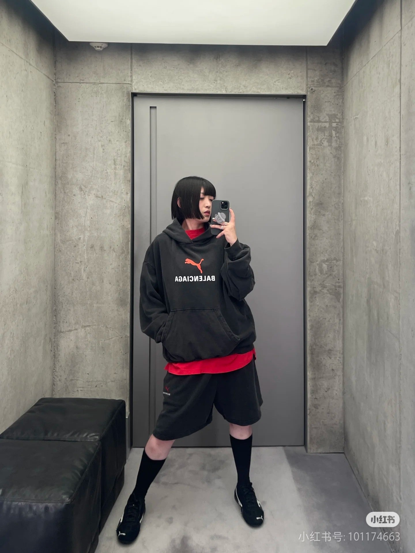 LuxluxHouse Best Quality Clothes Balenciaga Hoodie & Sweater