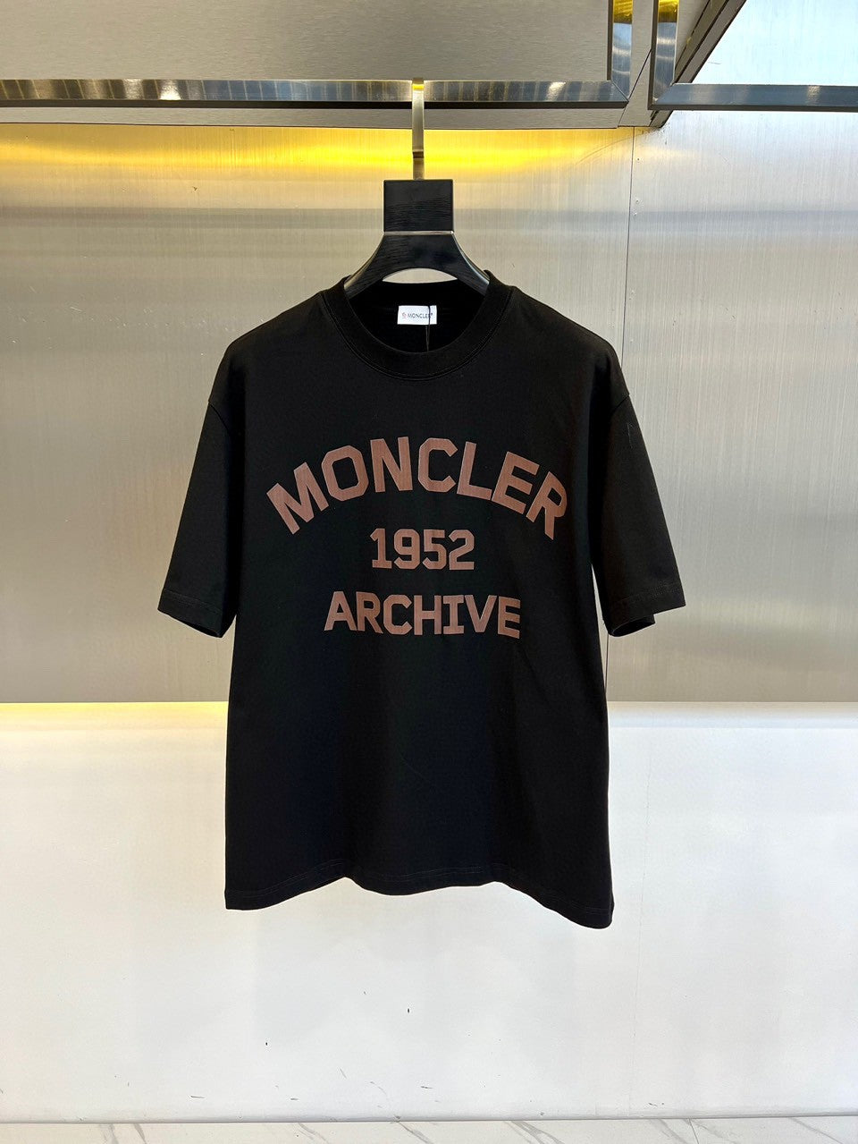 LuxluxHouse Best Quality Clothes T-shirt Moncler