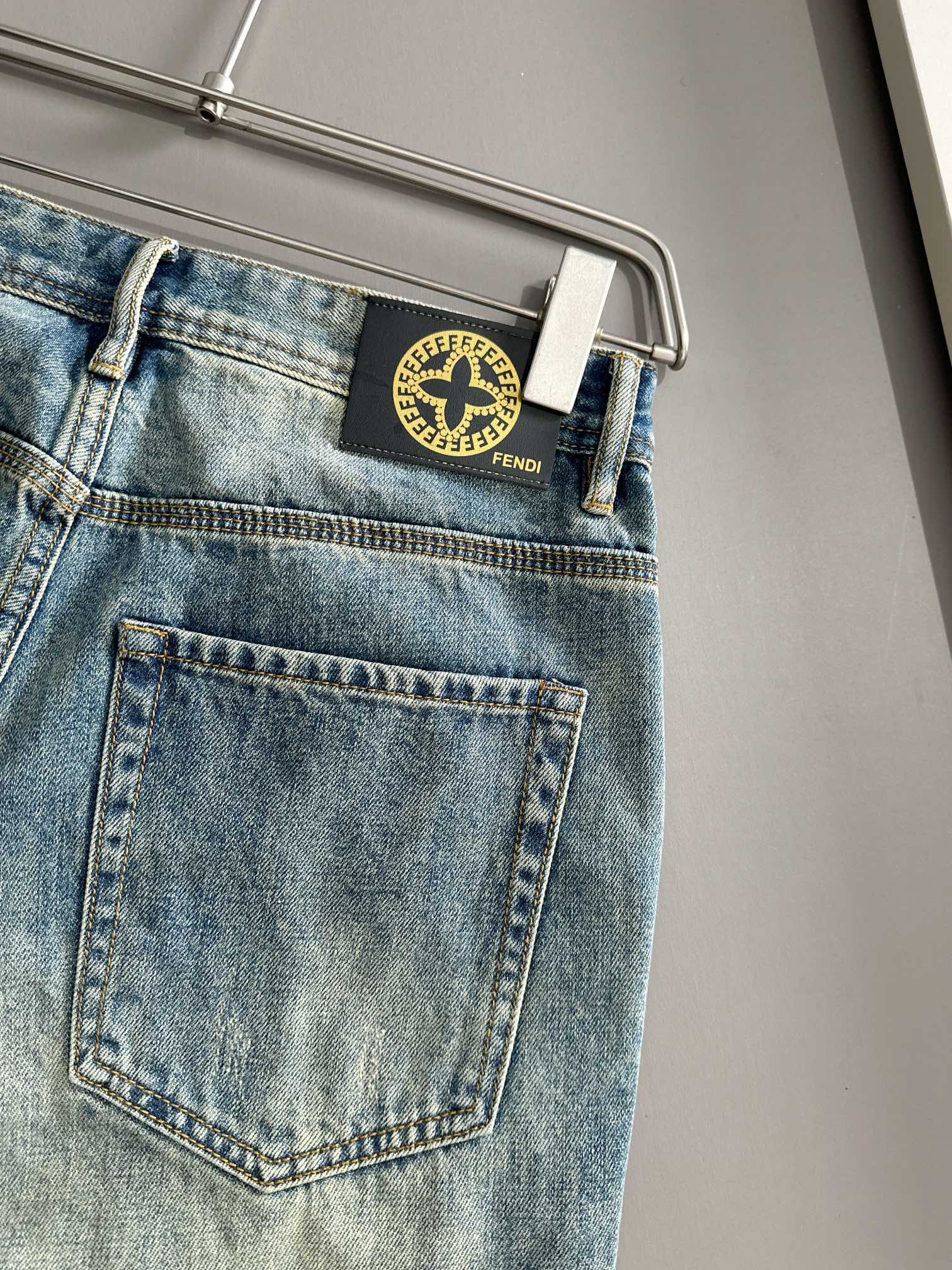 LuxluxHouse Best Quality Clothes Fendi Pants