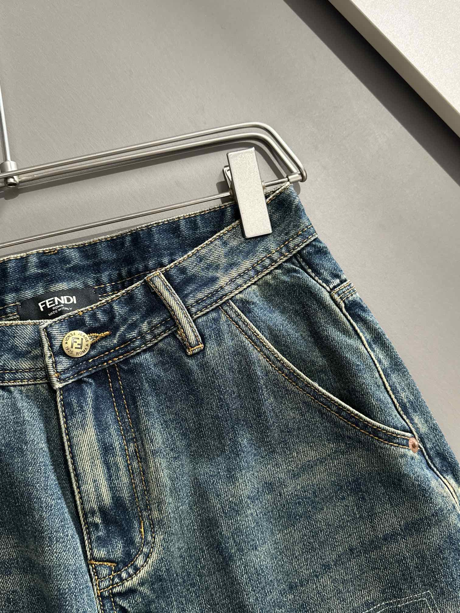 LuxluxHouse Best Quality Clothes Fendi Pants