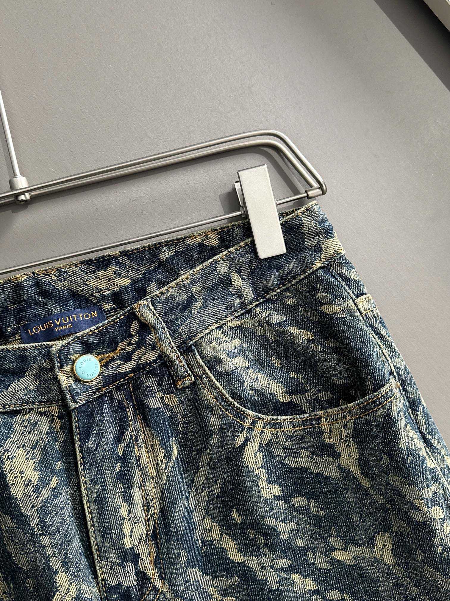 LuxluxHouse Best Quality Clothes Pants Louis Vuitton
