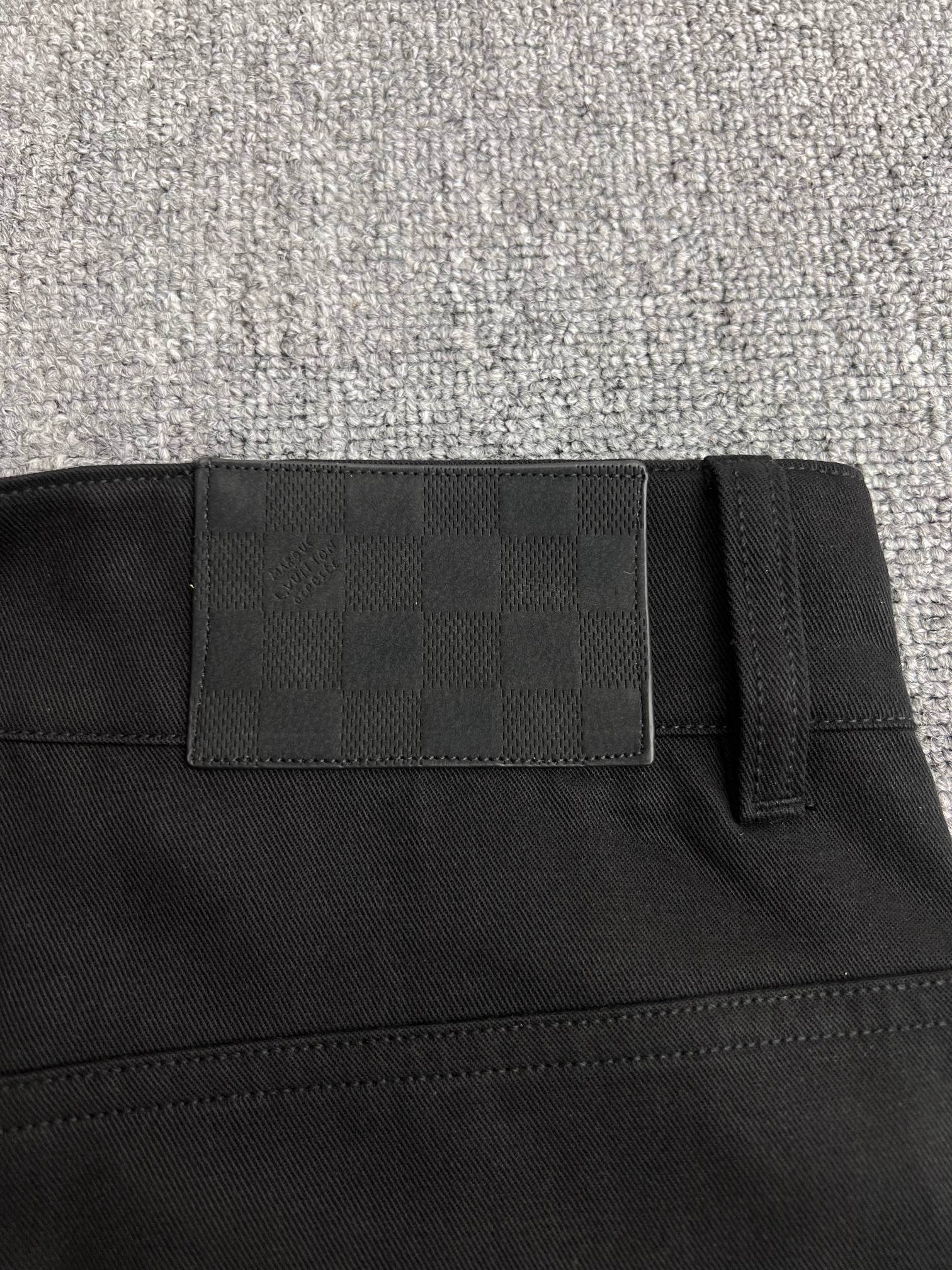 LuxluxHouse Best Quality Clothes Pants Louis Vuitton