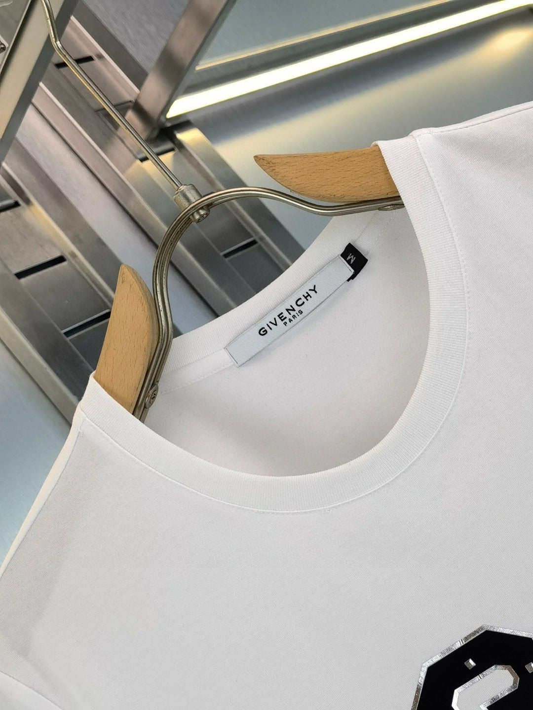 LuxluxHouse Best Quality Clothes Givenchy T-shirt
