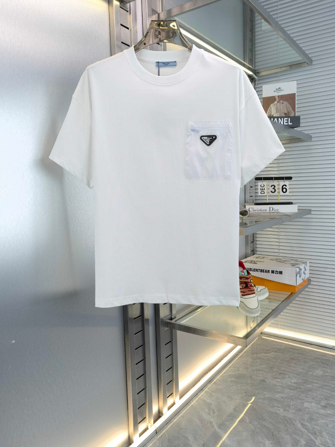 LuxluxHouse Best Quality Clothes T-shirt Prada