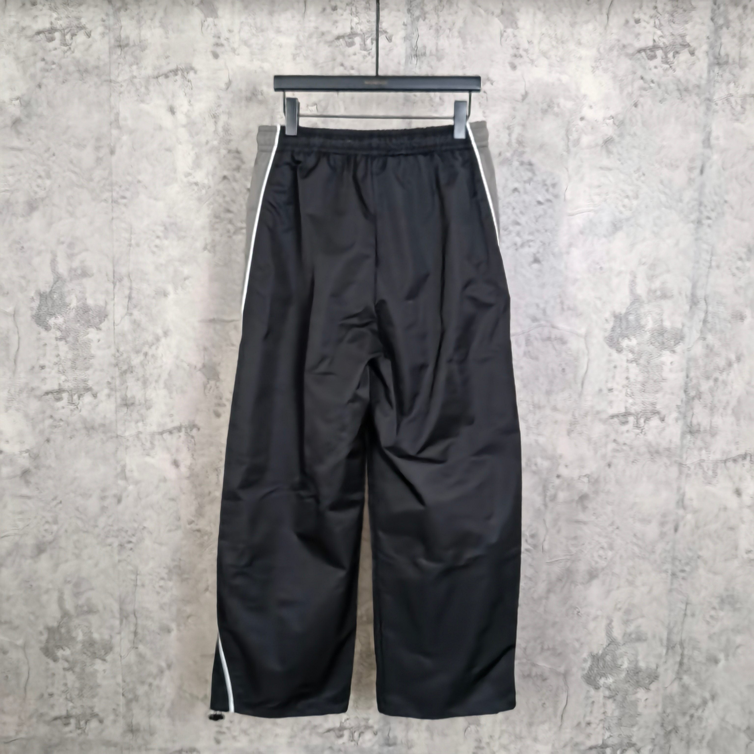 LuxluxHouse Best Quality Clothes Balenciaga Pants