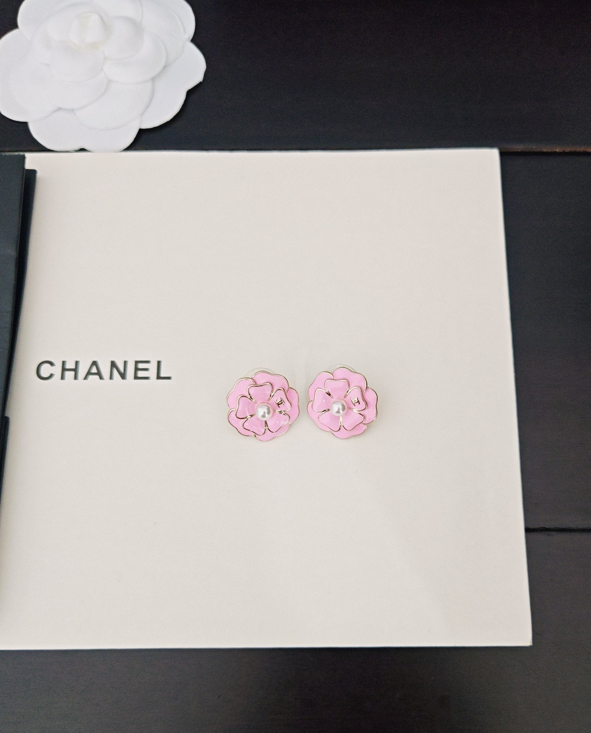 LuxluxHouse Best Quality Accessories Chanel Earrings
