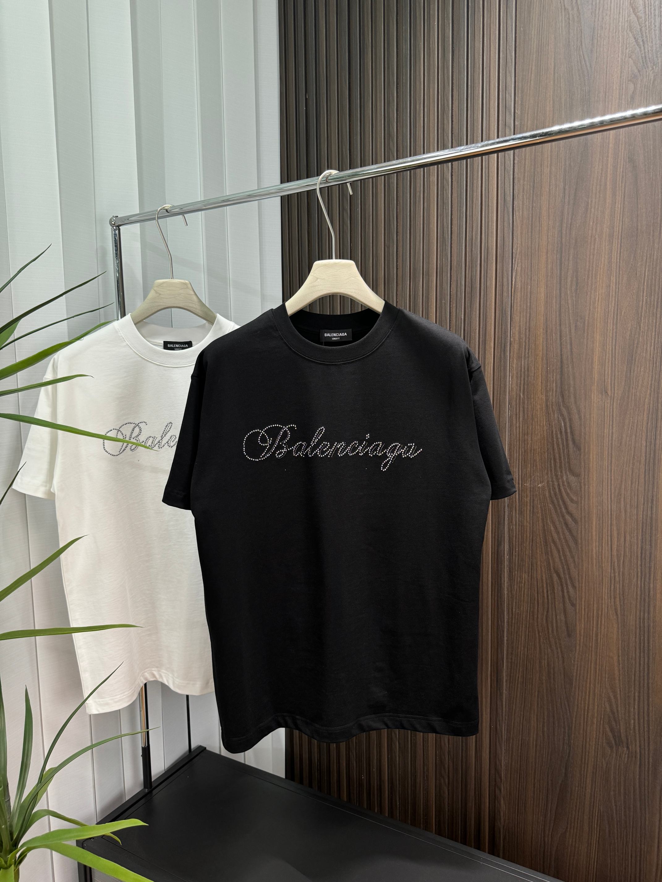 LuxluxHouse Best Quality Clothes Balenciaga T-shirt