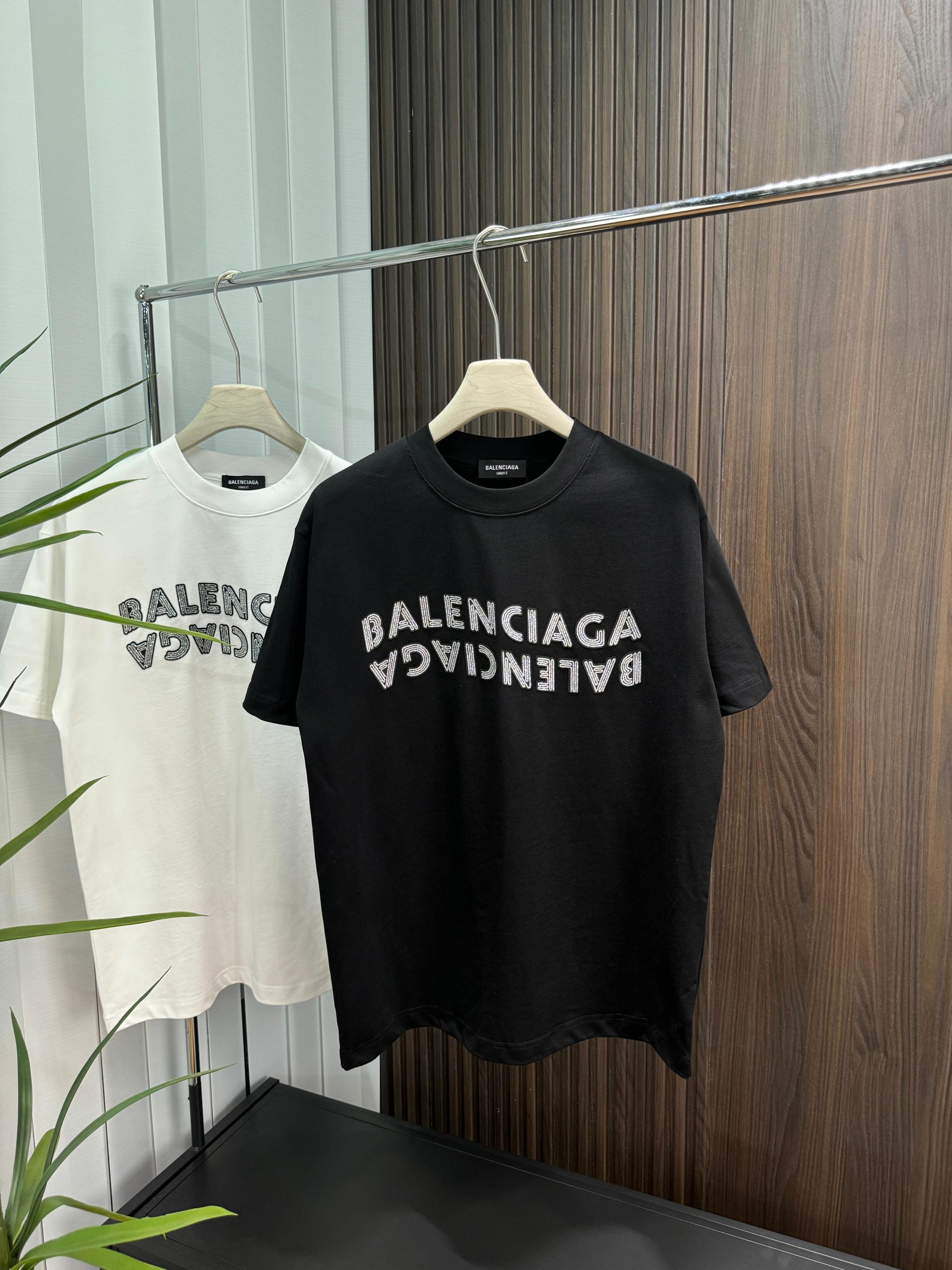 LuxluxHouse Best Quality Clothes Balenciaga T-shirt