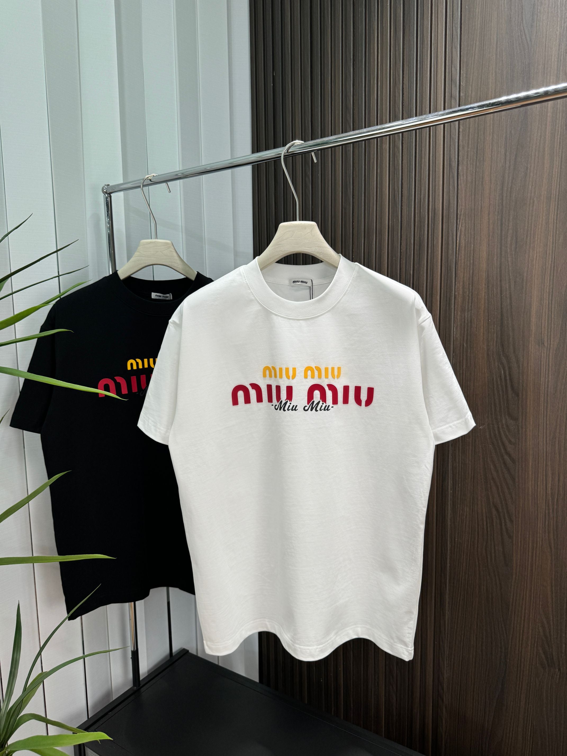 LuxluxHouse Best Quality Clothes Miu Miu T-shirt