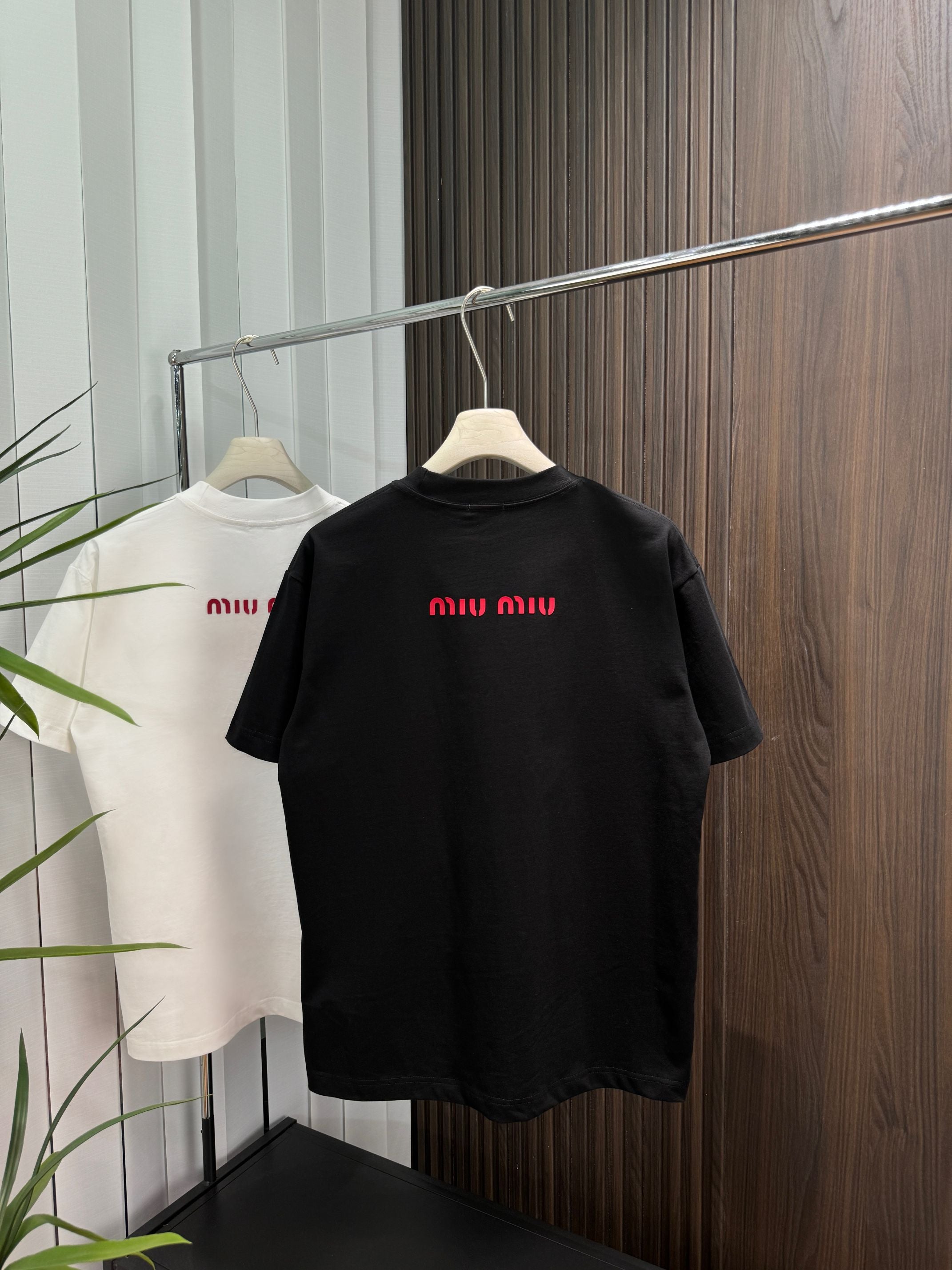 LuxluxHouse Best Quality Clothes Miu Miu T-shirt