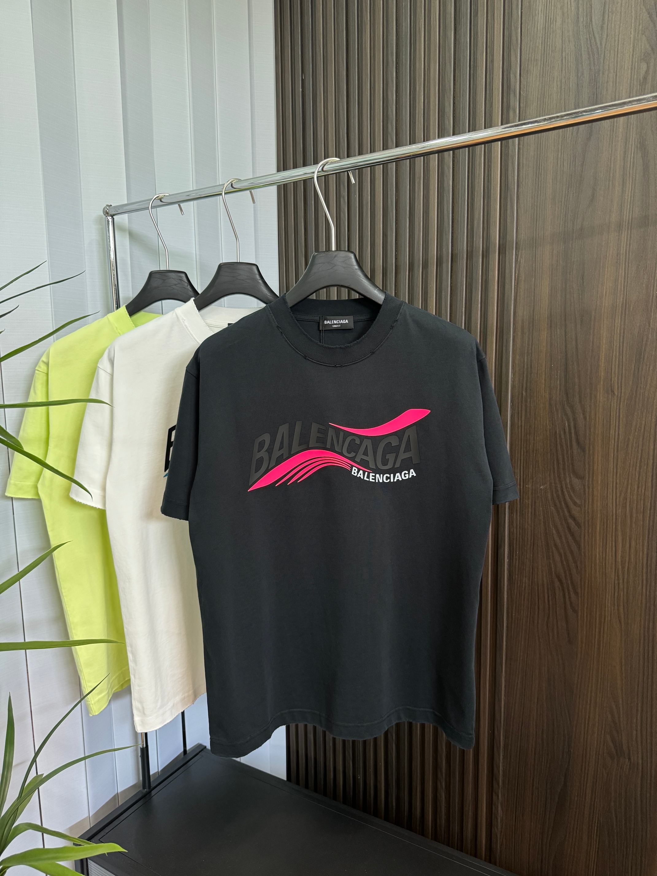 LuxluxHouse Best Quality Clothes Balenciaga T-shirt