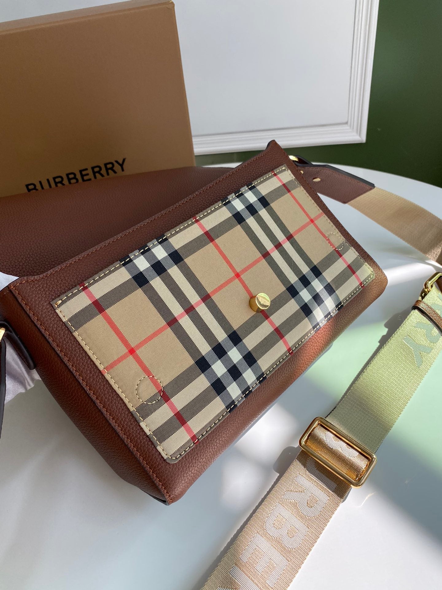 LuxluxHouse Great quality Burberry Bag Top Quality 25*8.5*18CM Free shipping