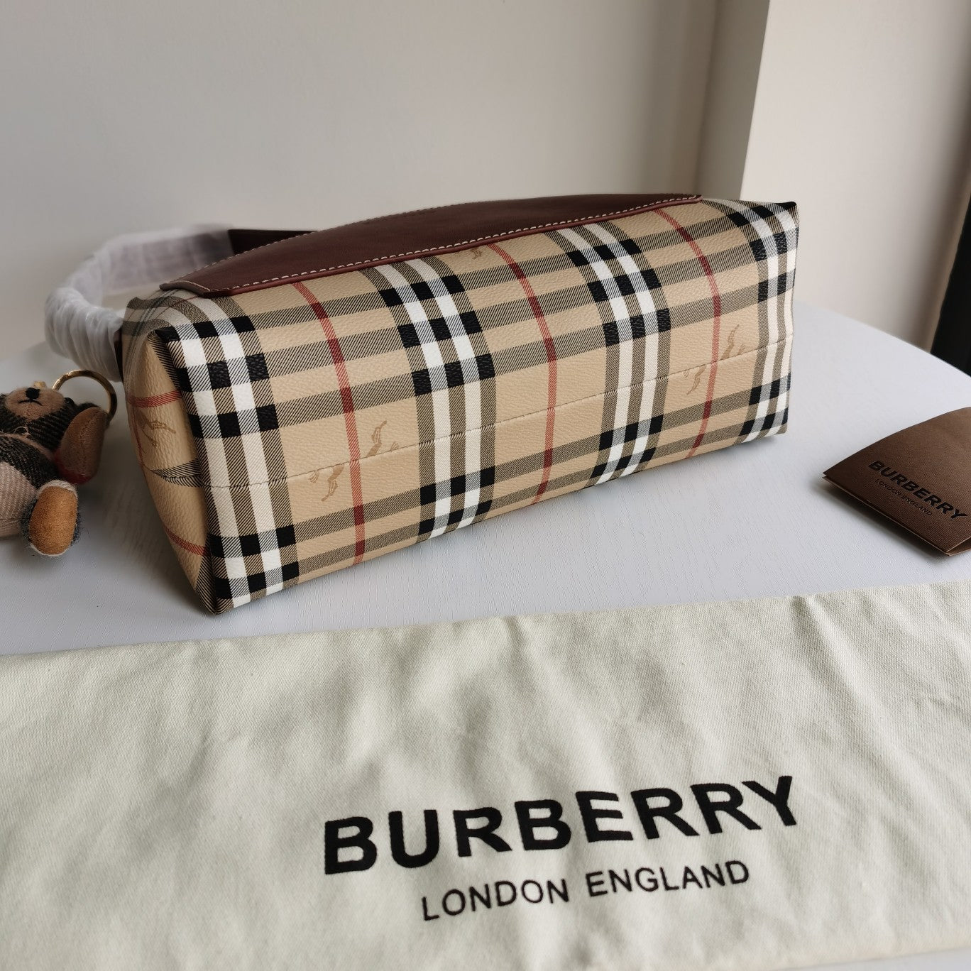 LuxluxHouse Great quality Burberry Bag Top Quality 30*20*11.5cm Free shipping