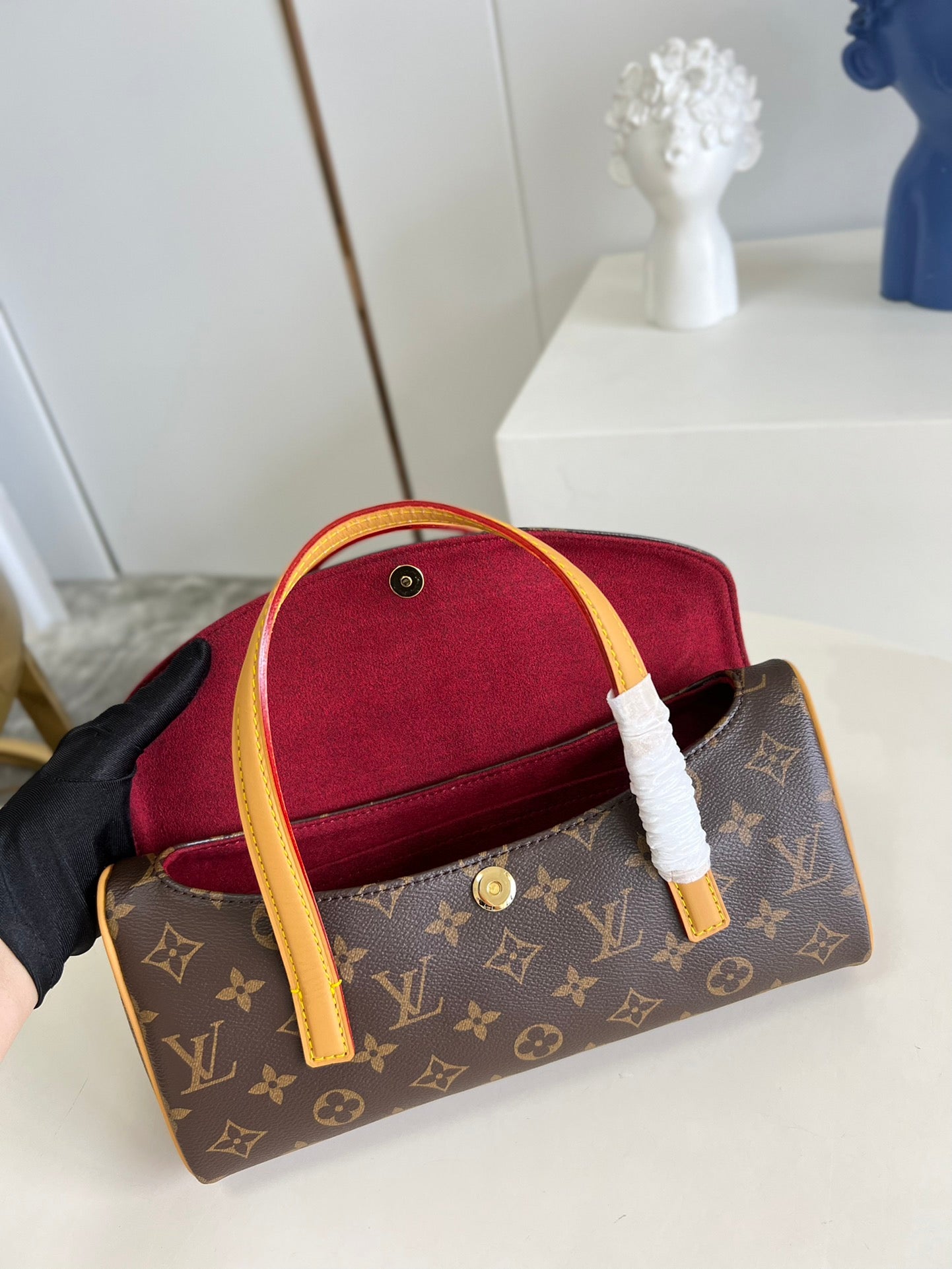 LuxluxHouse Great quality Louis Vuitton Bag Top Quality 28*14*6CM Free shipping