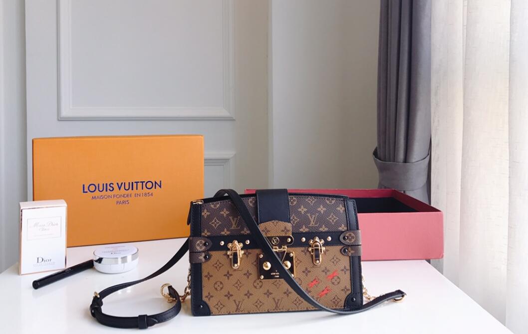 LuxluxHouse Great quality Louis Vuitton Top Bag 20.0x 12.0x 5.5 CM Free shipping