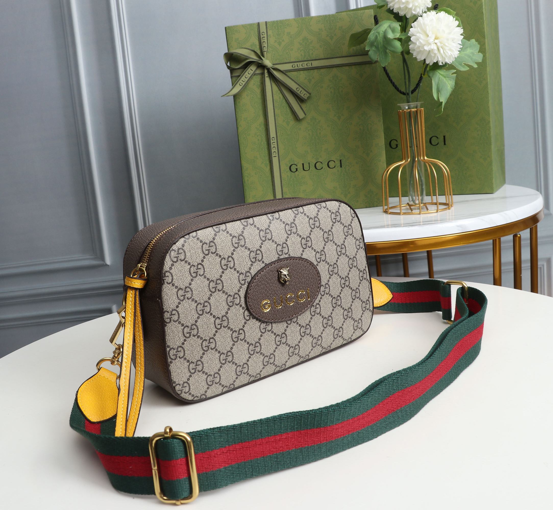 LuxluxHouse Great quality Gucci Top Bag 24*15*7.5cm Free shipping