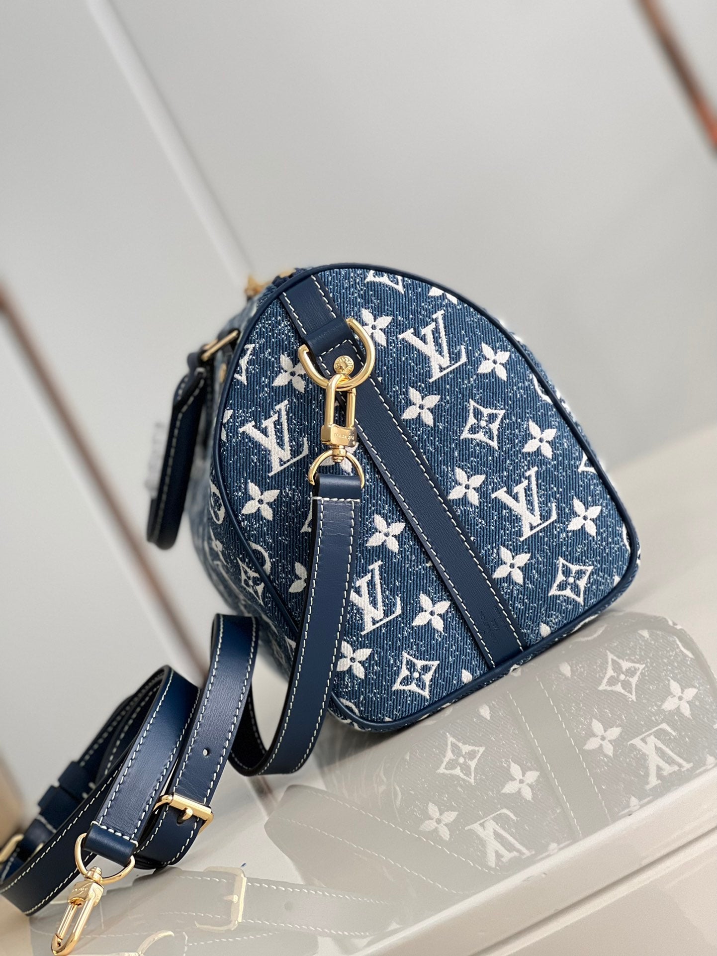 LuxluxHouse Great quality Louis Vuitton Bag Top Quality 25*19*15CM Free shipping