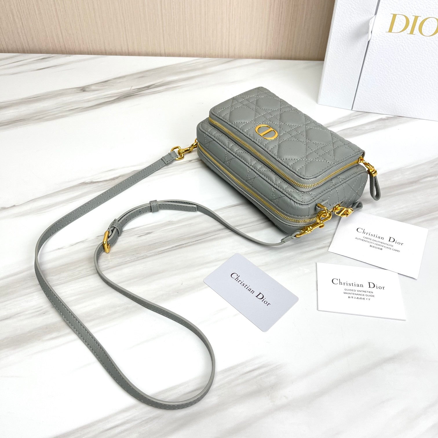 Free shipping LuxluxHouse Dior Top Bag 19*10.5*5cm