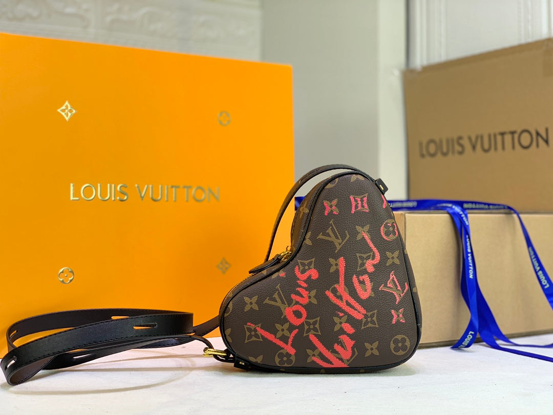 LuxluxHouse Great quality Louis Vuitton Bag Top Quality 22*20*6CM Free shipping