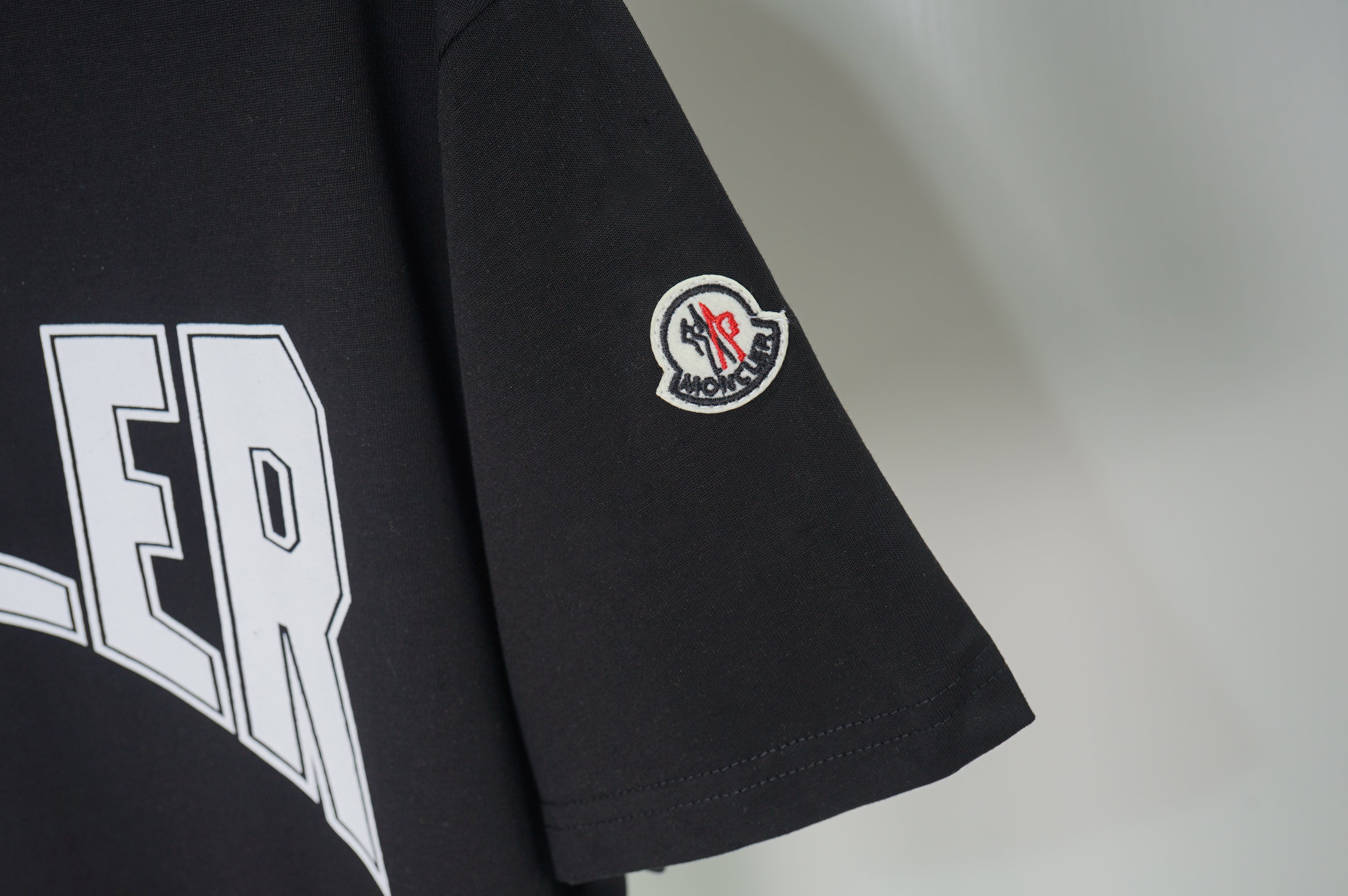 LuxluxHouse Best Quality Clothes T-shirt Moncler