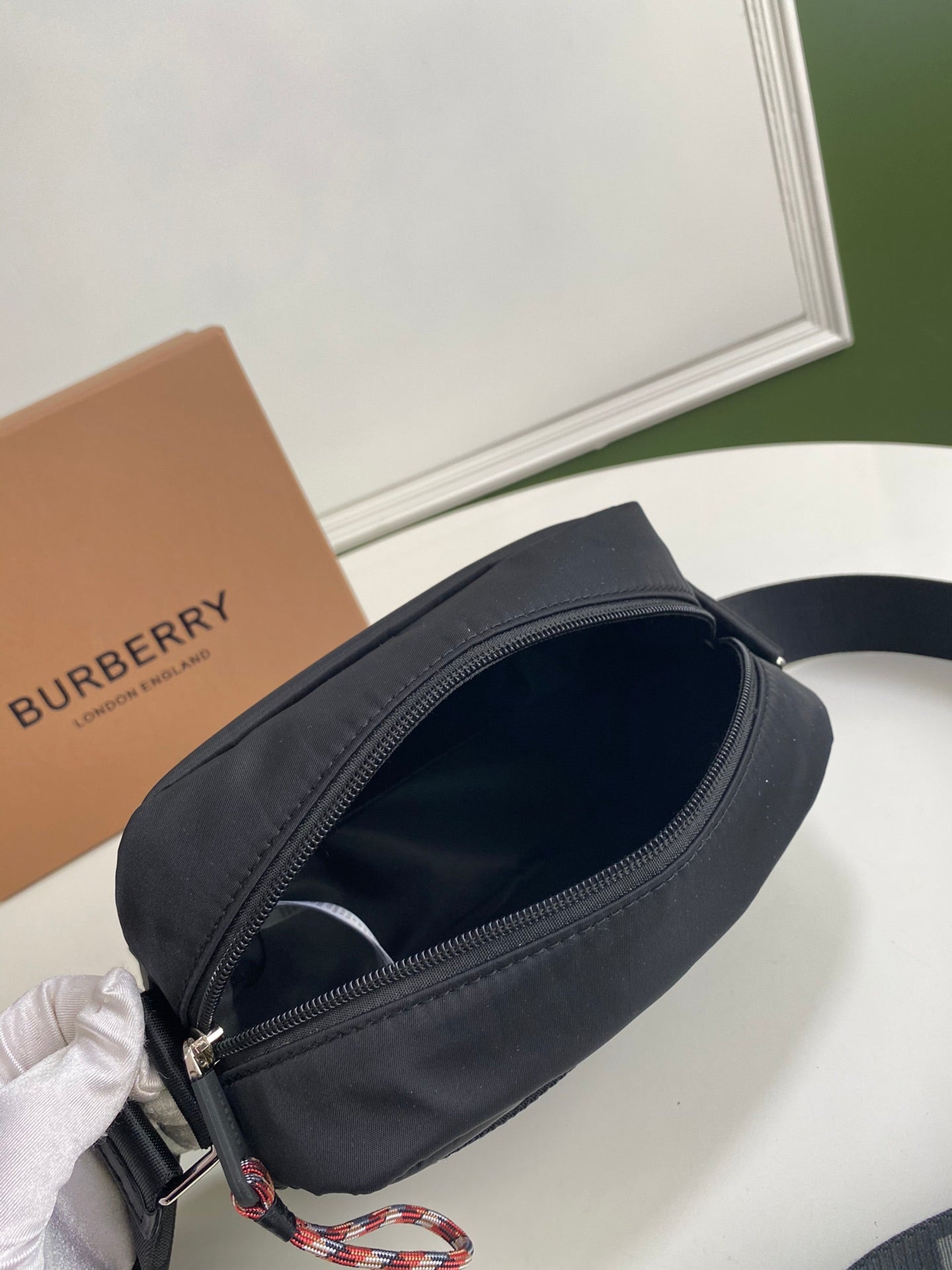 LuxluxHouse Great quality Burberry Bag Top Quality 22*11*16.5cm Free shipping