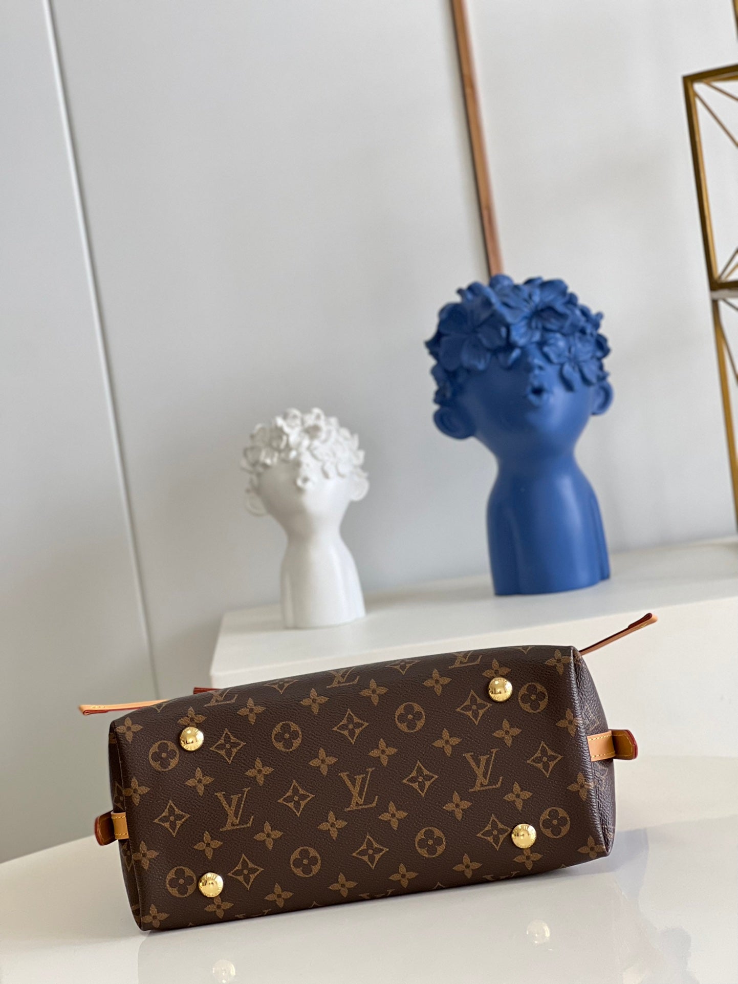 LuxluxHouse Great quality Louis Vuitton Top Bag 29*12*24CM Free shipping