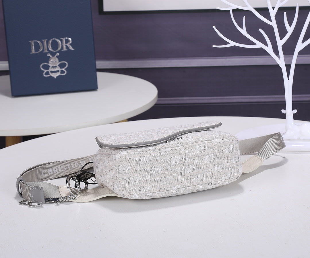 Free shipping LuxluxHouse Dior Top Bag 19*14*6cm