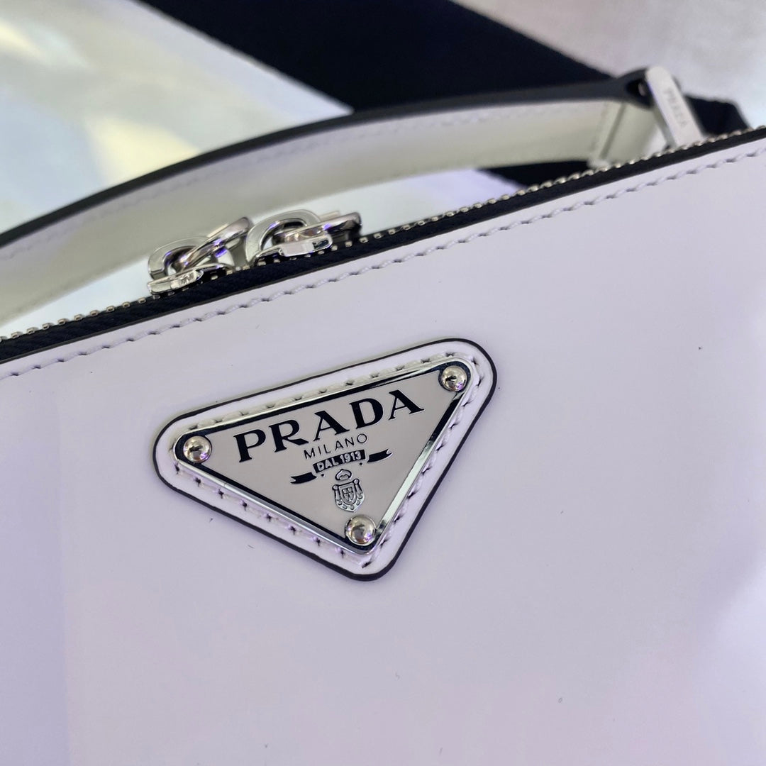 LuxluxHouse Great quality Prada Bag Top Quality 22*16*6CM Free shipping