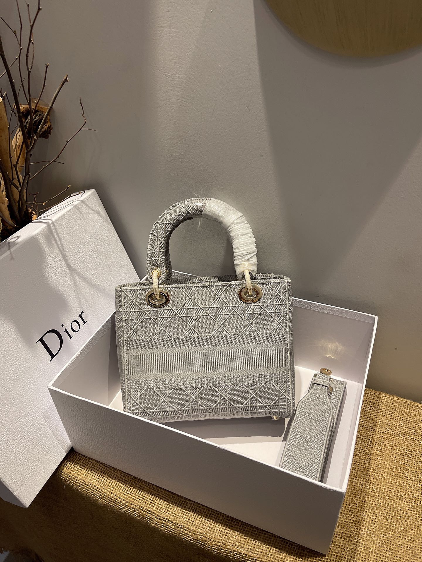 Free shipping LuxluxHouse Dior Top Bag 24*20*11cm