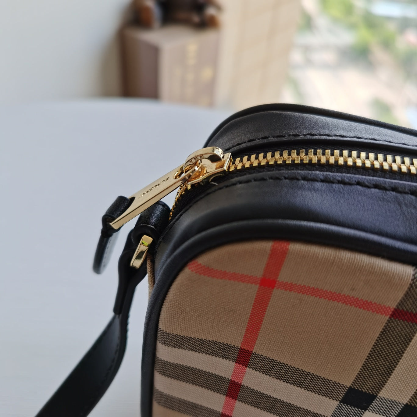 LuxluxHouse Great quality Burberry Bag Top Quality 23*4.7*13cm Free shipping