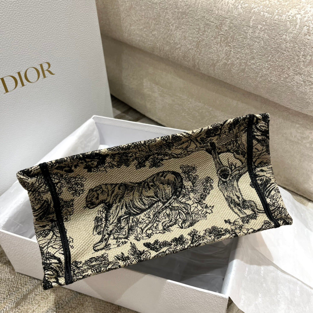 Free shipping LuxluxHouse Dior Bag Top Quality 26*8*22cm