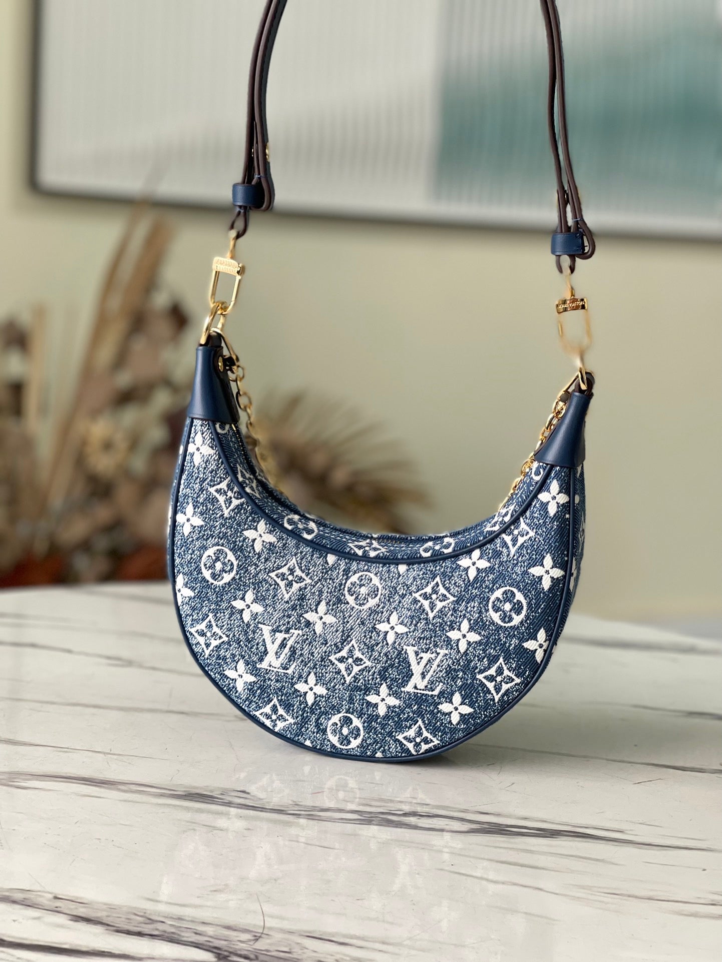 LuxluxHouse Great quality Louis Vuitton handbag Top Quality 23*13*6cm Free shipping