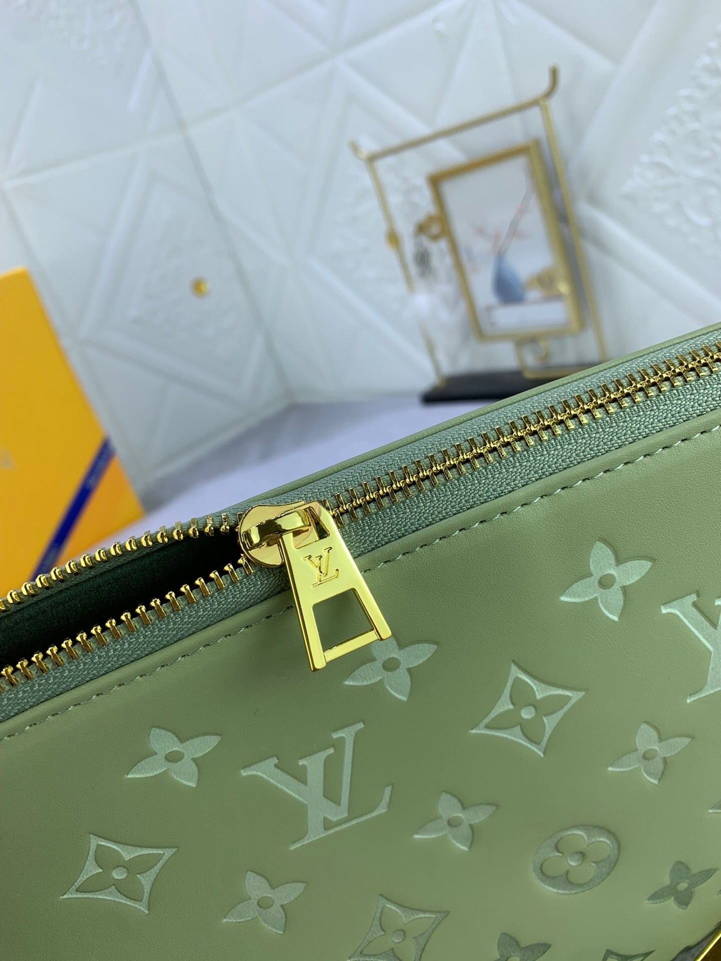 Copy Louis Vuitton Top Bag (LuxluxHouse)