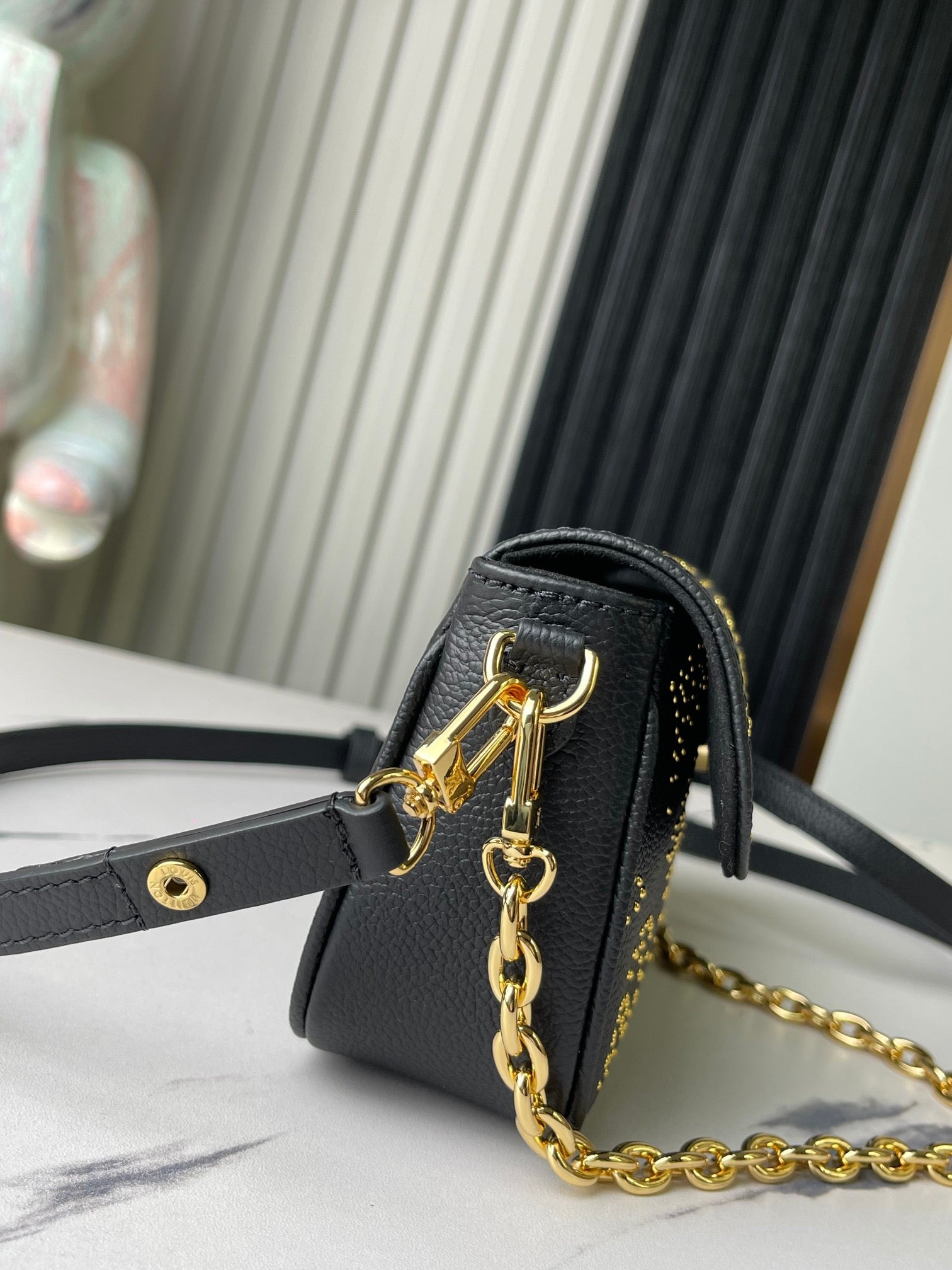 Louis Vuitton Top Bag (LuxluxHouse)