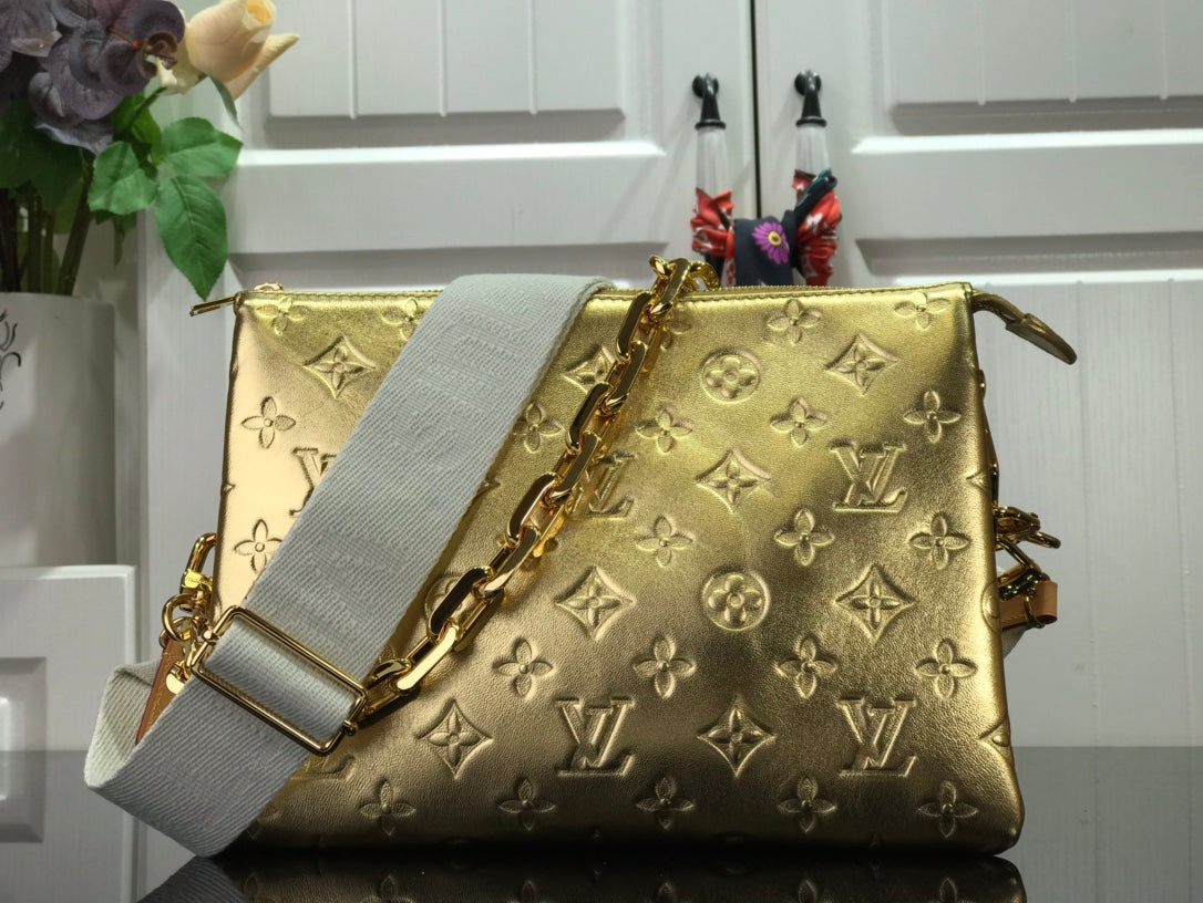 LuxluxHouse Great quality Louis Vuitton Top Bag 20 x 26 x 12CM Free shipping