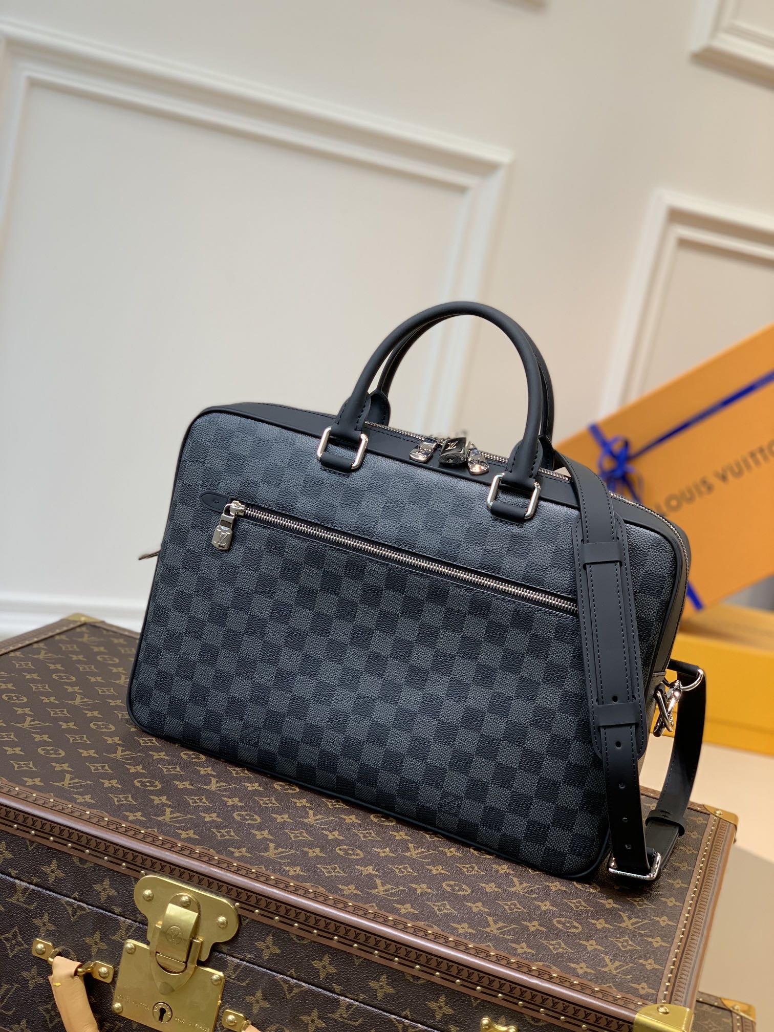 LuxluxHouse Great quality Louis Vuitton Bag Top Quality 40*27*7CM Free shipping