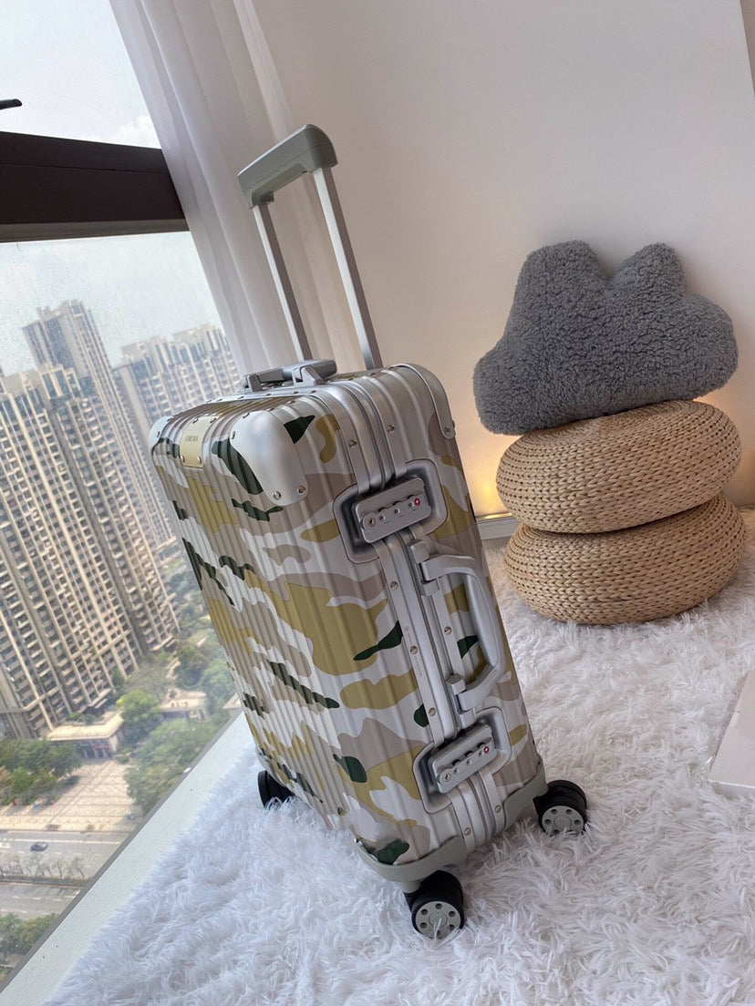 r*imowa Luggage (LuxluxHouse)