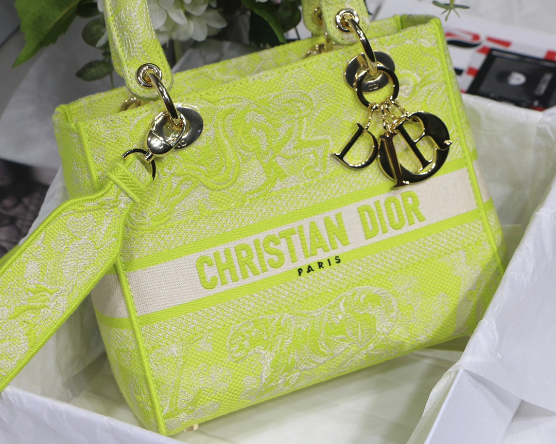 Free shipping LuxluxHouse Dior Top Bag 24*11*20cm